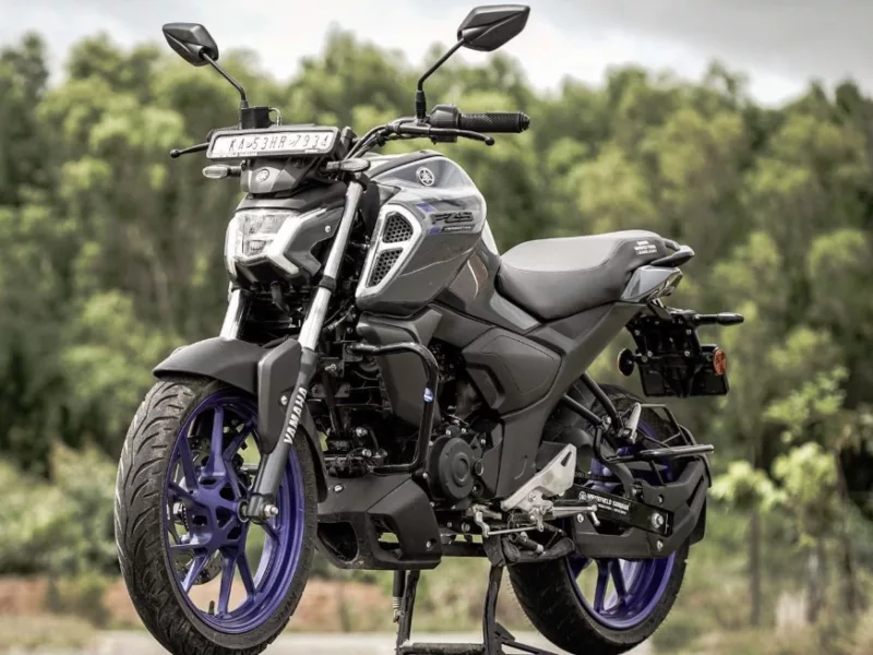 Yamaha FZS: Revolutionising the Market with Car-like Premium Features Finally Now.